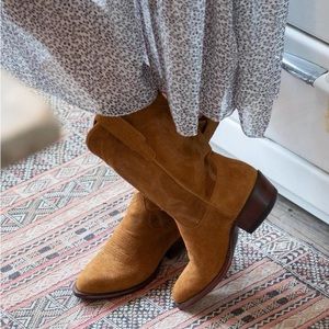 Tecova suede cowboy boots
